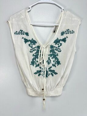 Embroidered V-Neck Tie Front Women's Top Cream with Teal Sz medium Boho Smocked